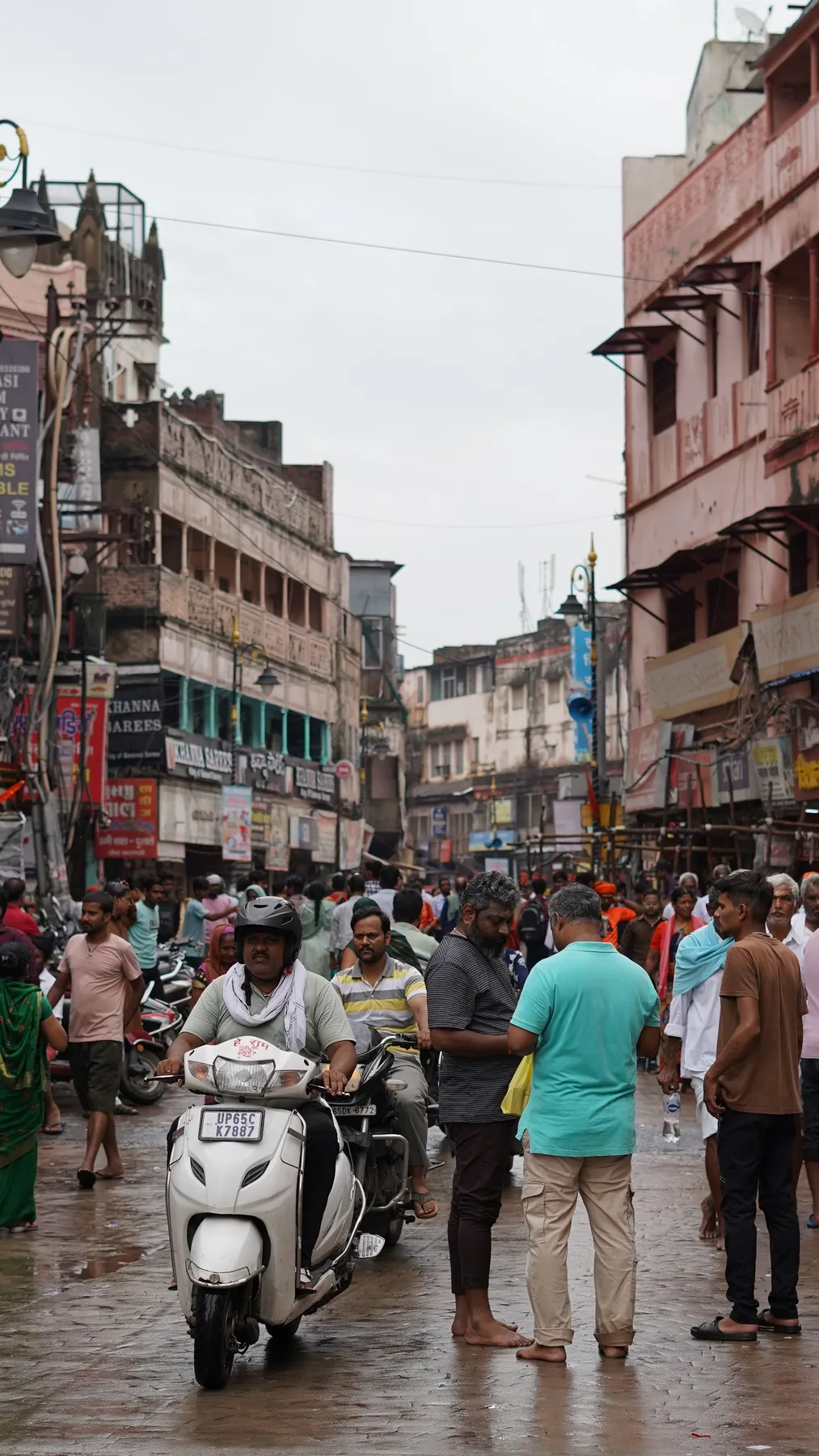 Street scene in Varanasi